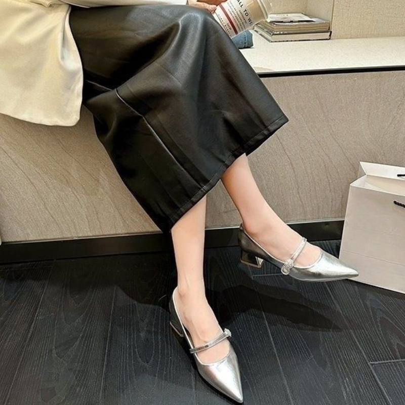 Pointed Toe With Medium Heels  - Women Shoes Quick Delivery ulasan dan harga