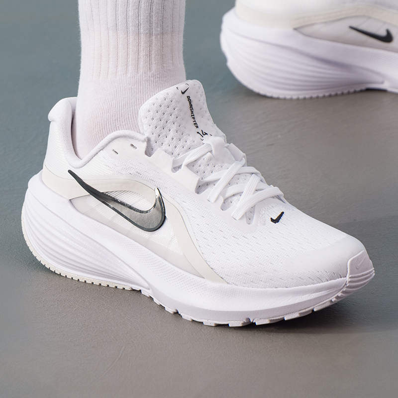 Nike Women's Sports Shoes Down - Women Shoes Running Nike ulasan dan harga